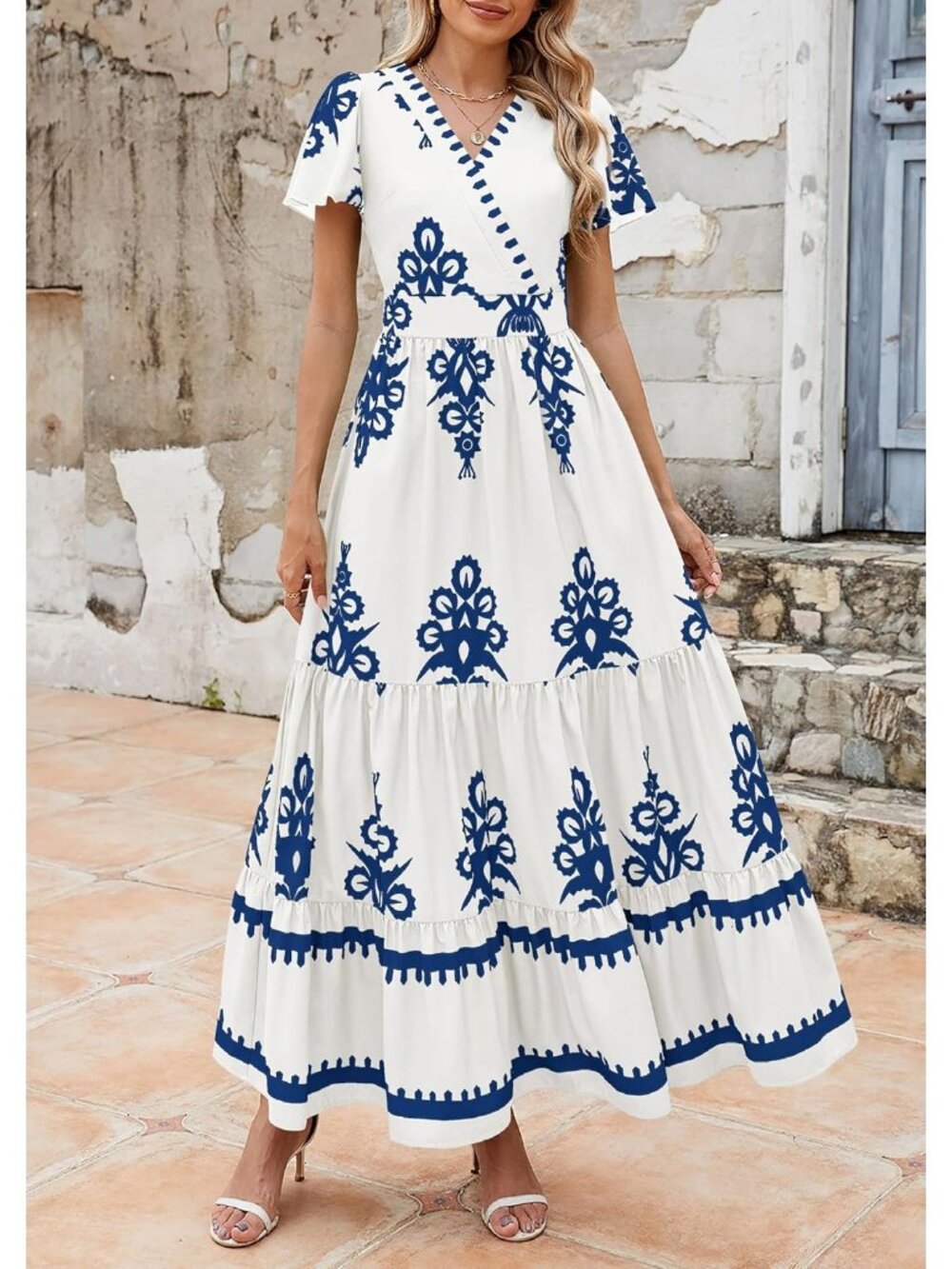 Women's Floral White Blue Boho Maxi V Neck Bell Sleeve Flowy Dress W/Pockets - Picture 3 of 6